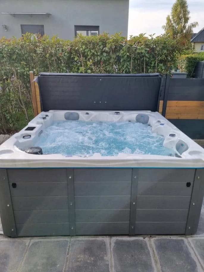 Installation d'un spa Toronto à Algolsheim, autre vue du chantier