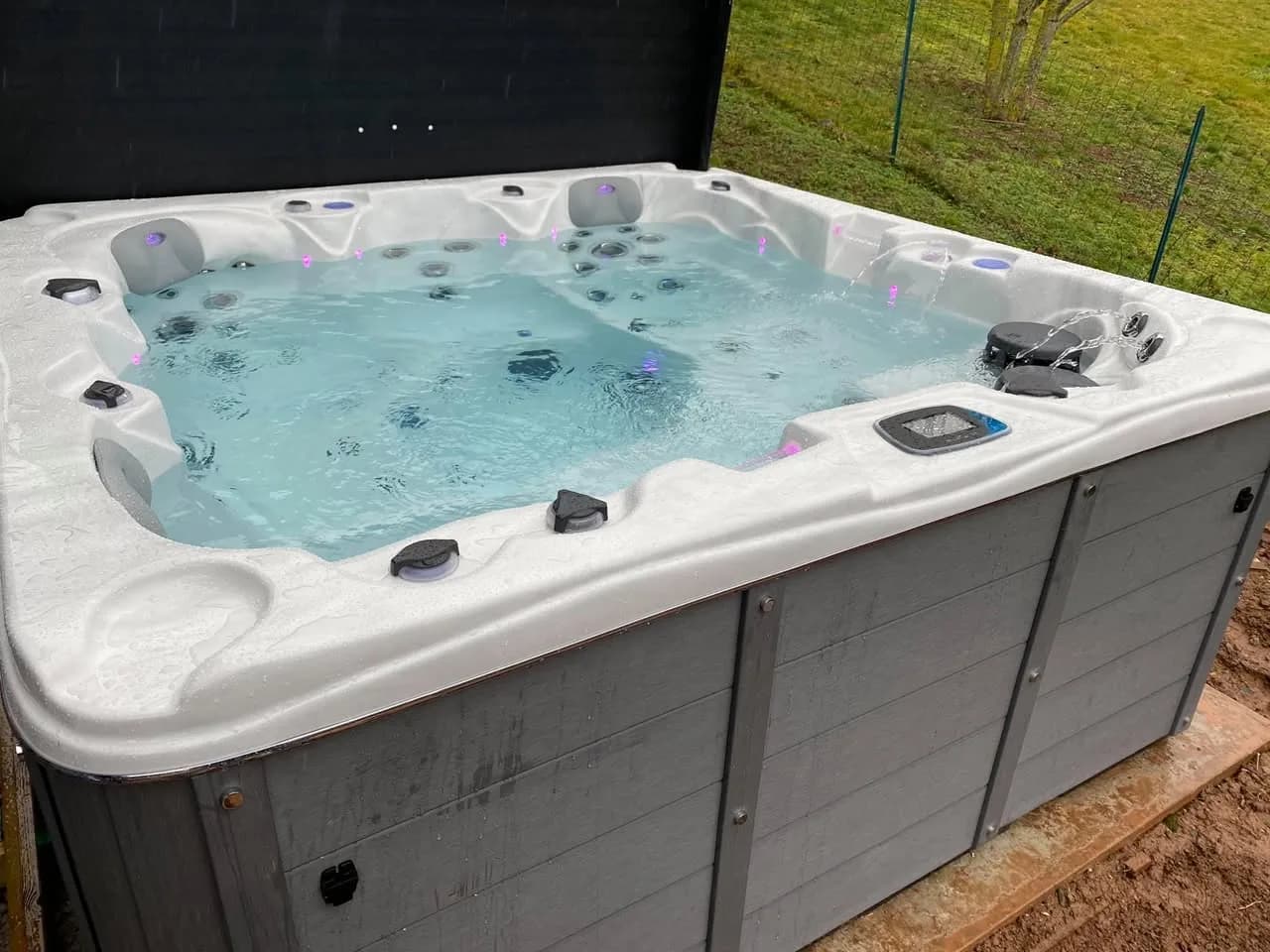 Installation d'un spa Toronto à Cernay, autre vue du chantier