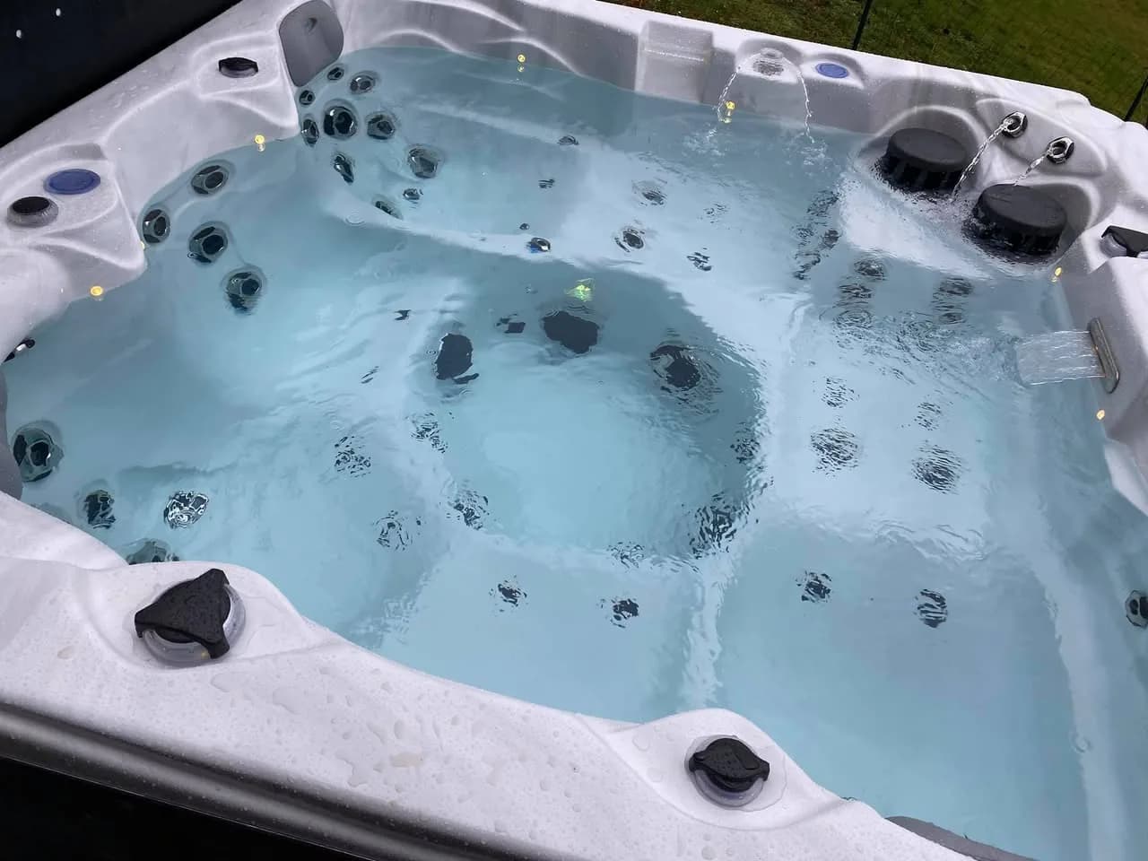 Installation d'un spa Toronto à Cernay, autre vue du chantier