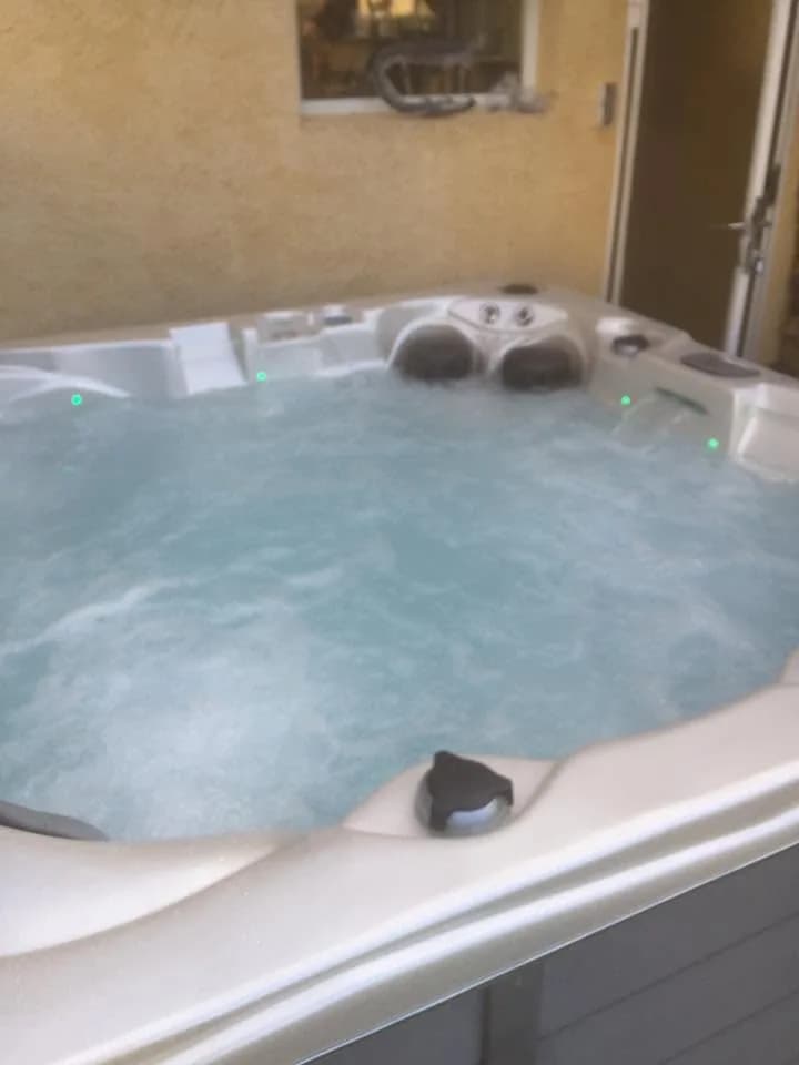 Installation d'un spa Toronto Full option à Oltingue, autre vue du chantier