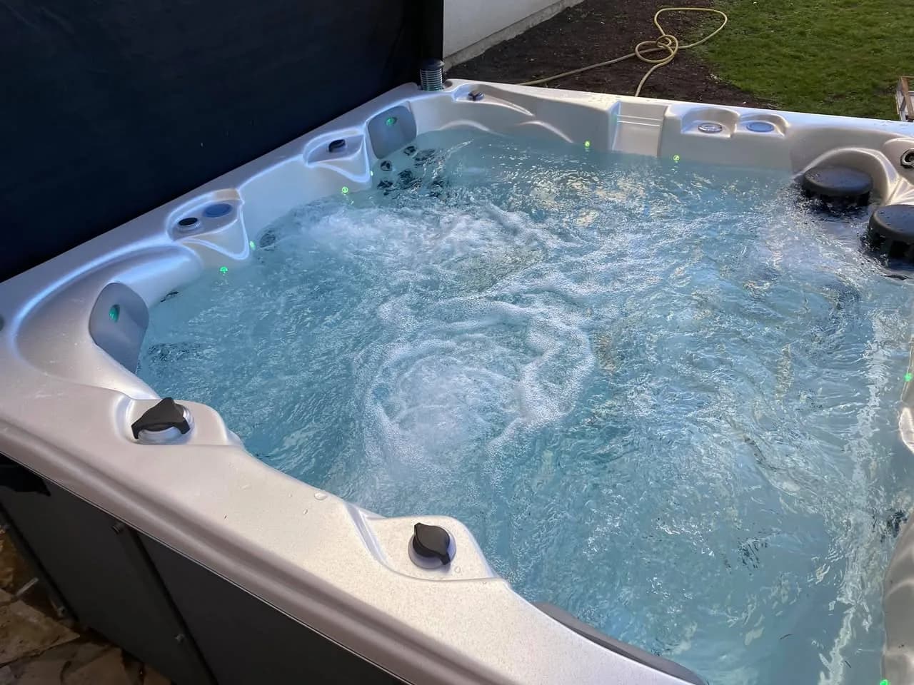 Installation d'un spa Toronto à Pont-à-Mousson, autre vue du chantier