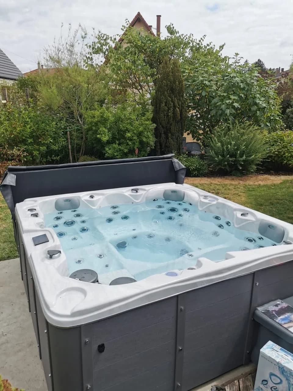 Installation d'un spa Toronto à Strasbourg, autre vue du chantier