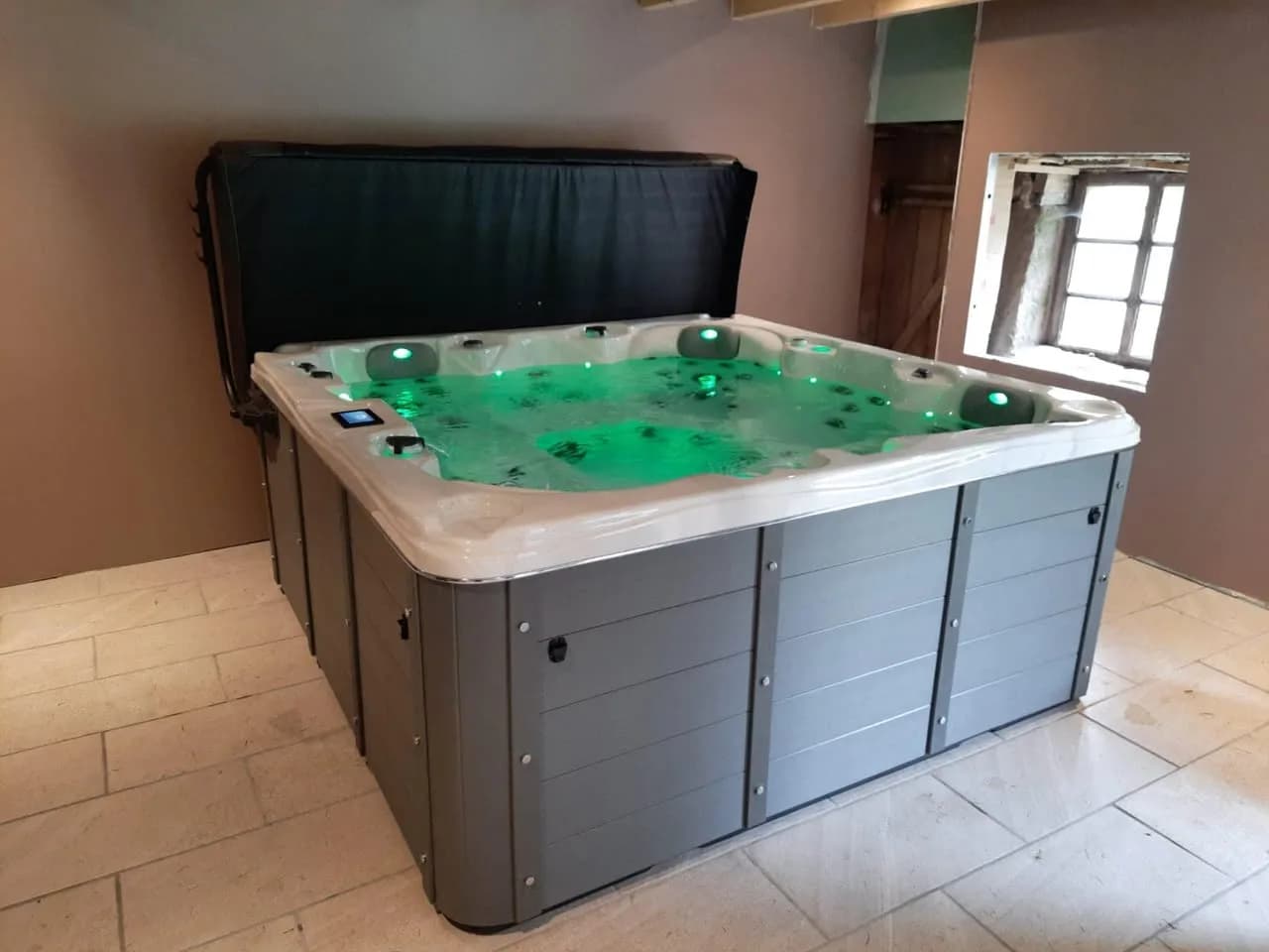 Installation d'un spa Toronto à Tendon, autre vue du chantier
