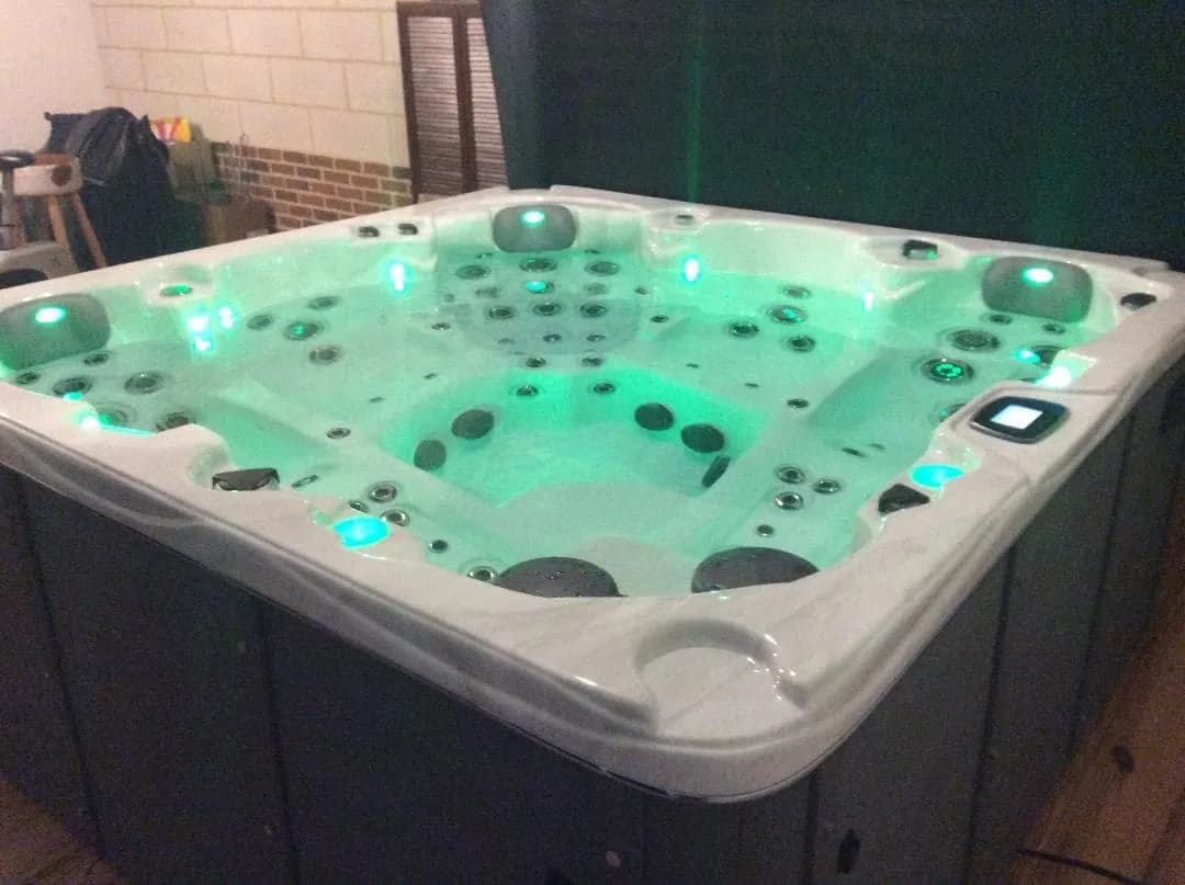 Installation d'un spa Vancouver à Amiens, autre vue du chantier