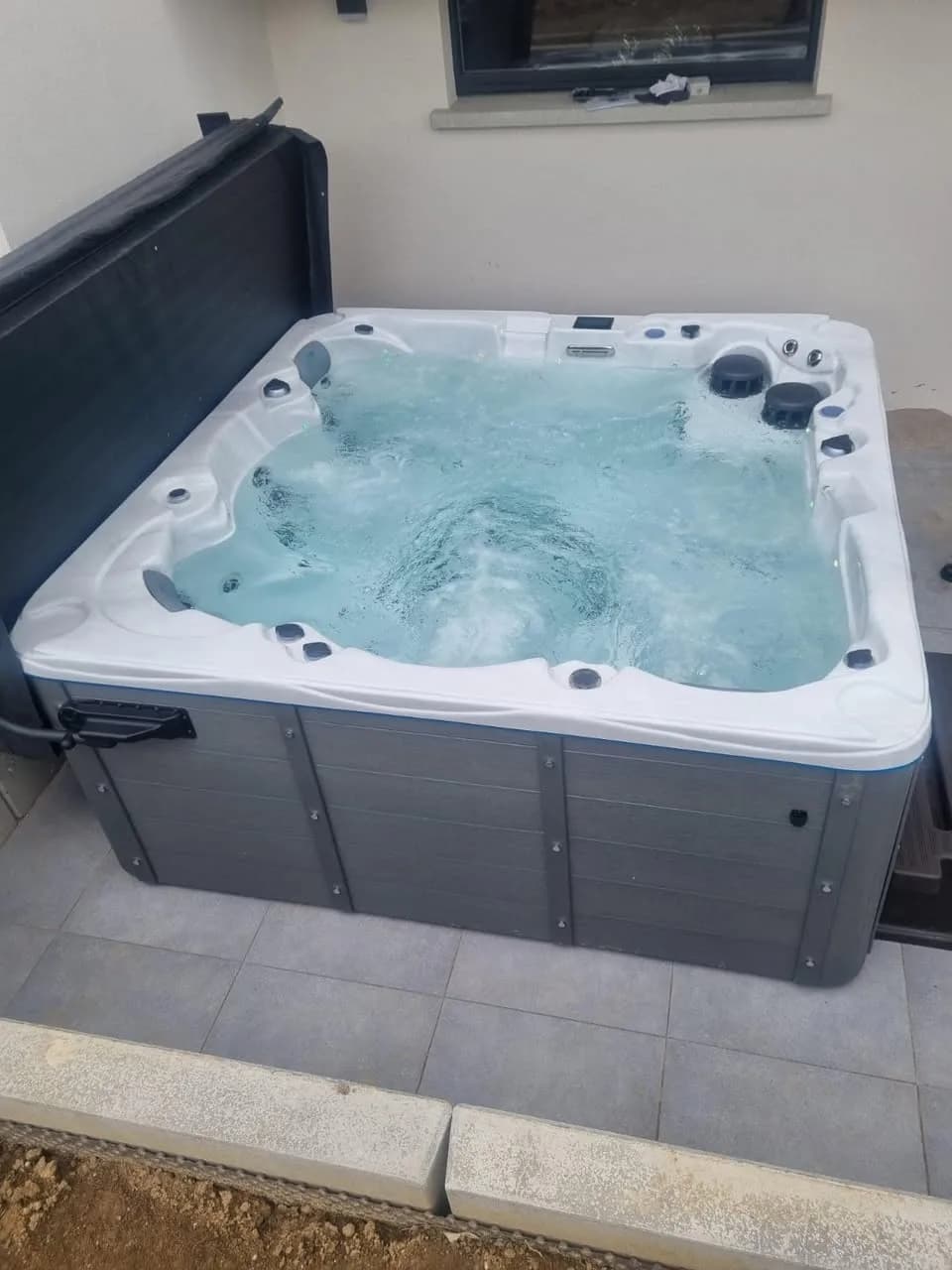 Installation d'un spa Vancouver à Berstett, autre vue du chantier