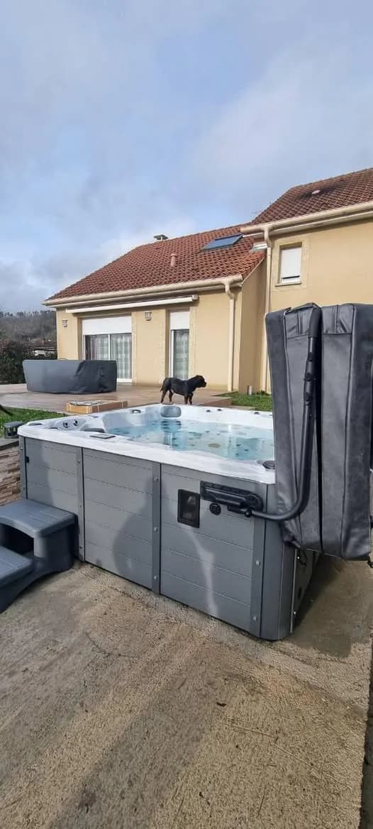 Installation d'un spa Vancouver en Meurthe-et-Moselle, autre vue du chantier