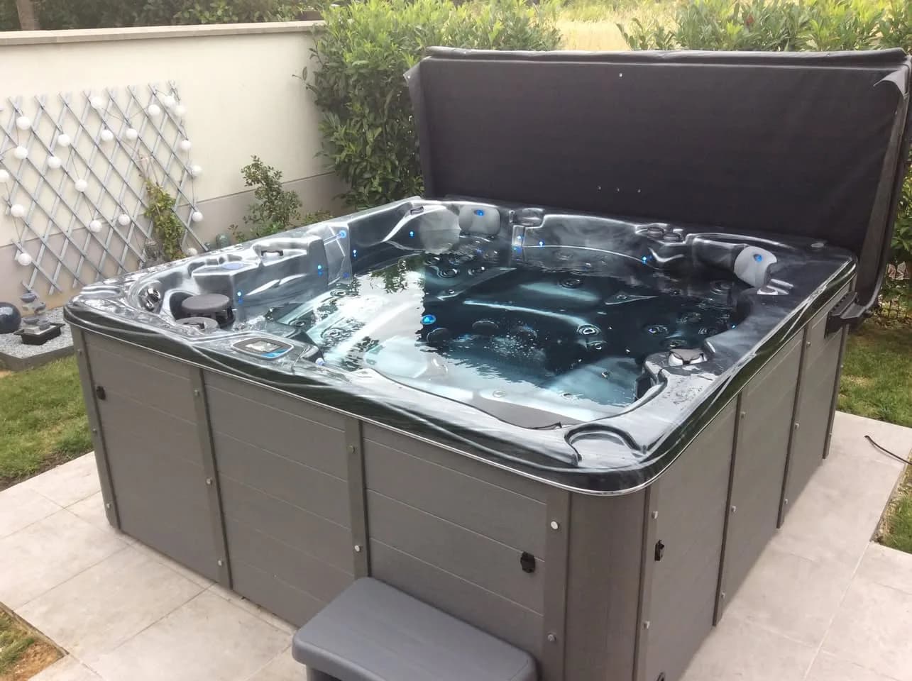 Installation d'un spa Vancouver à Ferrières-en-Brie, autre vue du chantier
