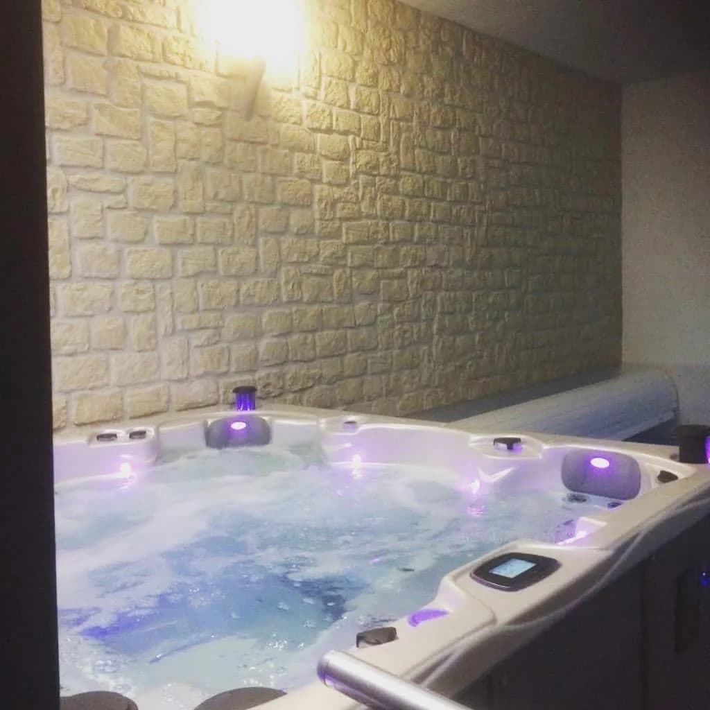 Installation d'un spa Vancouver Full option dans l'Aisne, autre vue du chantier