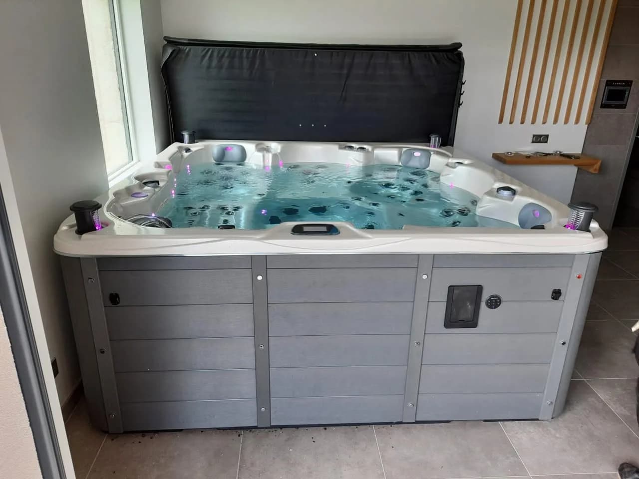 Installation d'un spa Vancouver Full option à Favières, autre vue du chantier