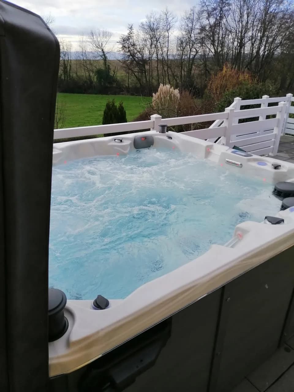 Installation d'un spa Vancouver Full option à Odratzheim, autre vue du chantier