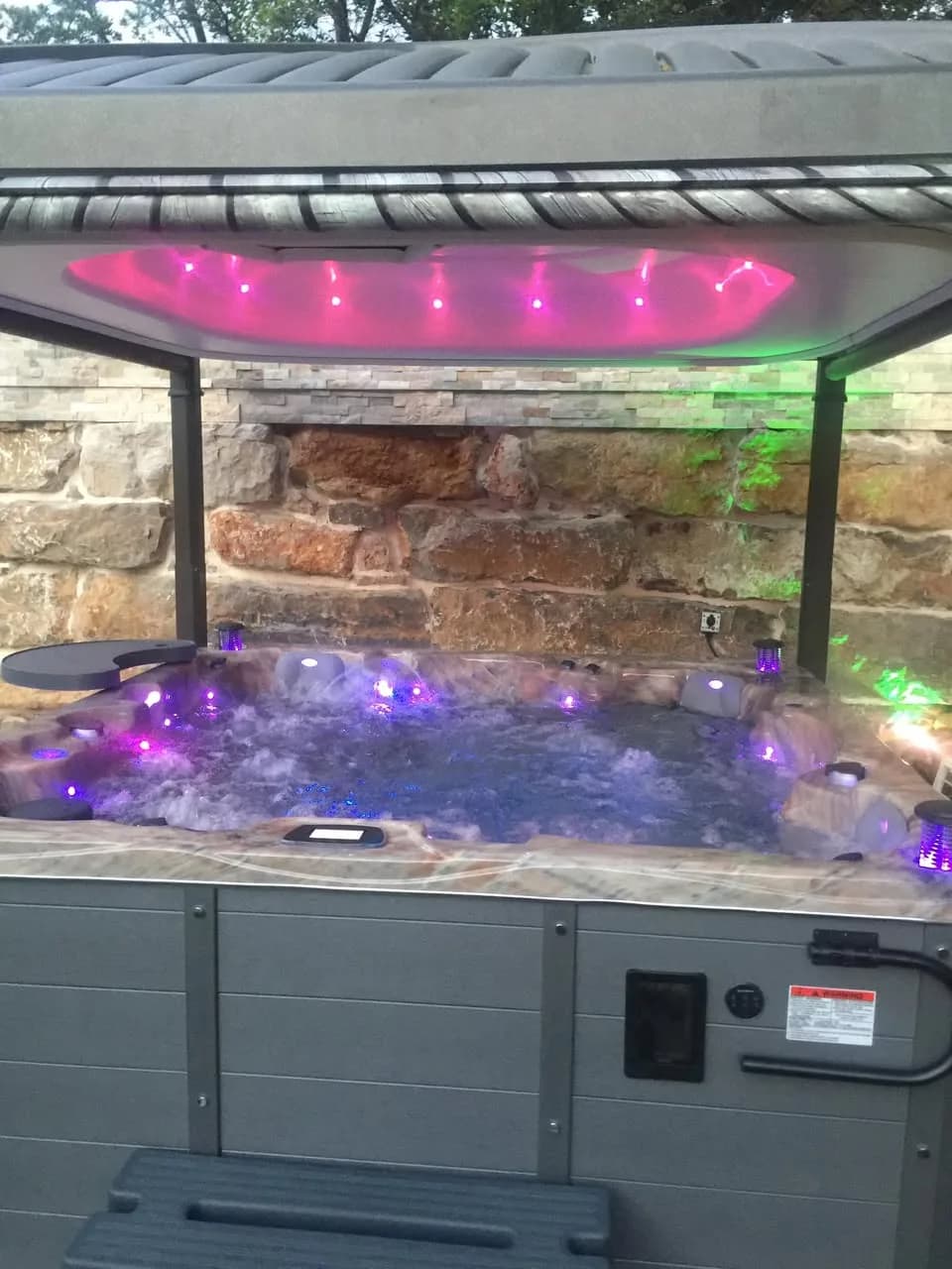 Installation d'un spa Vancouver Full option à Sainte-Maxime, autre vue du chantier