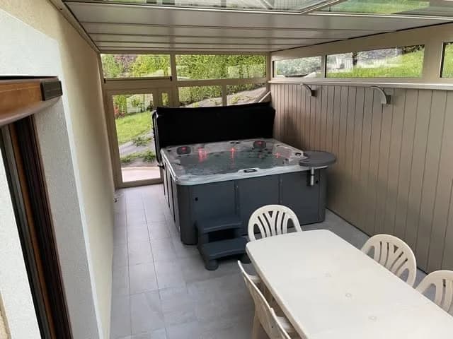 Installation d'un spa Vancouver à L'Horme, autre vue du chantier