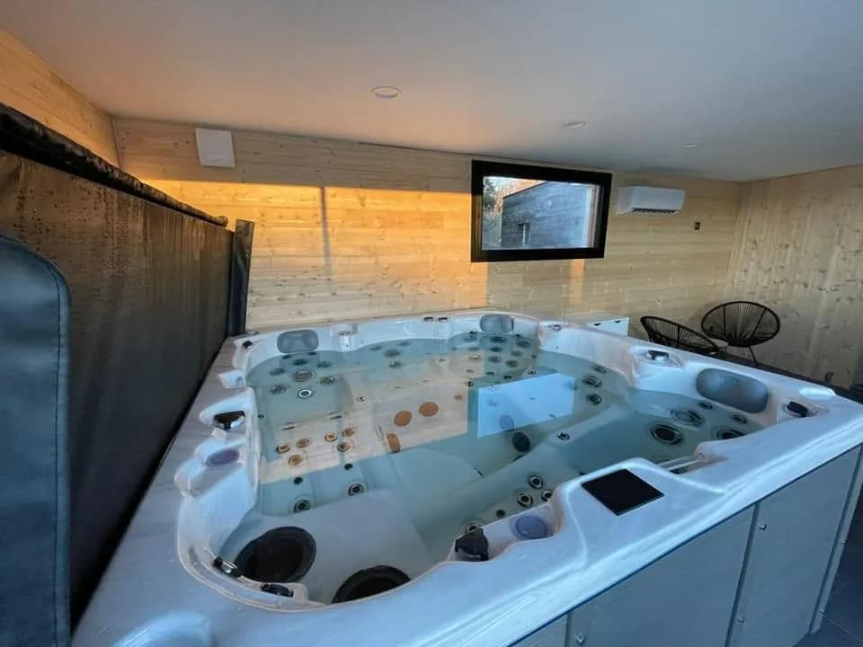 Installation d'un spa Vancouver à La Salvetat, autre vue du chantier