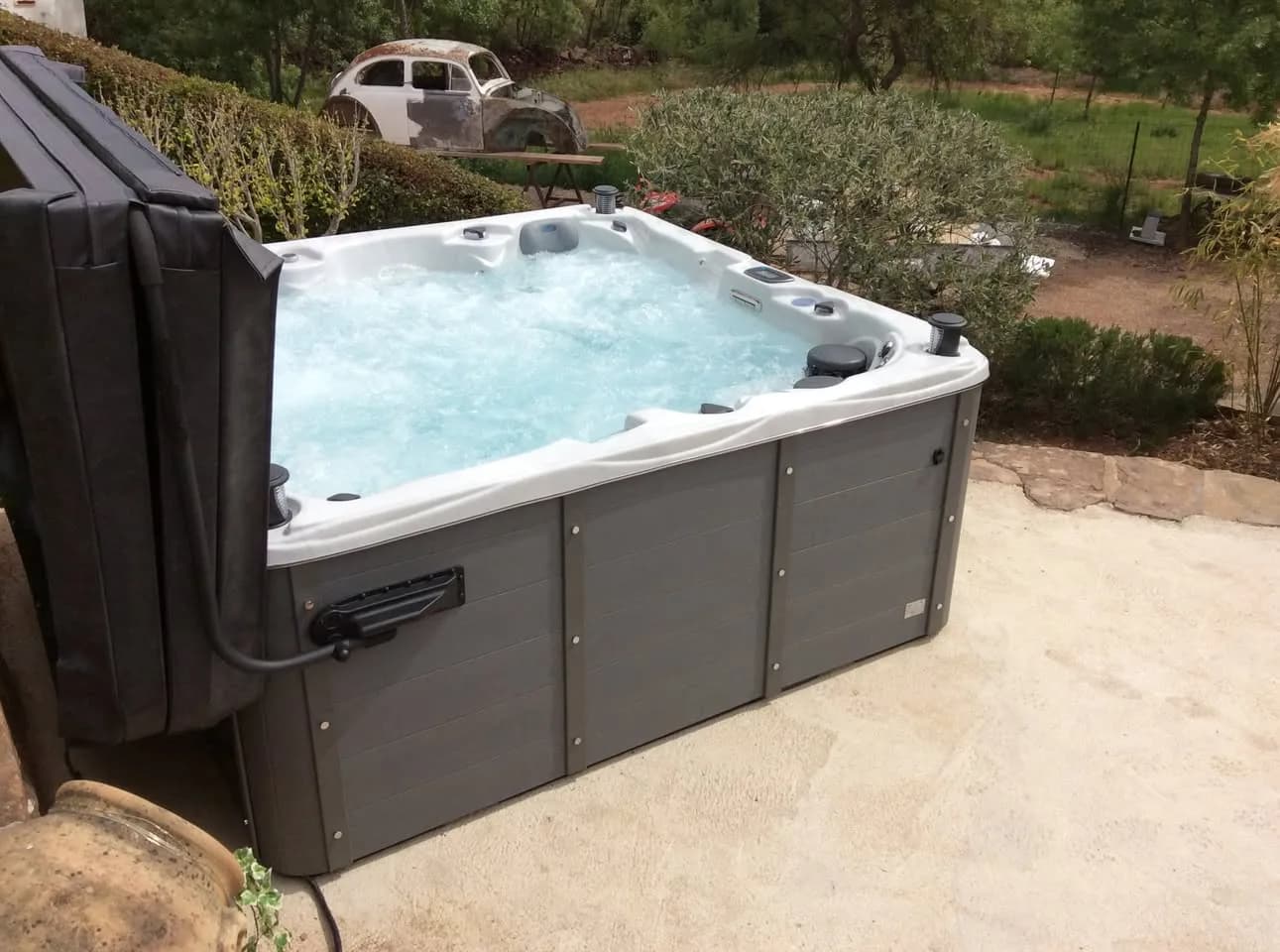 Installation d'un spa Vancouver à Le Bosc, autre vue du chantier