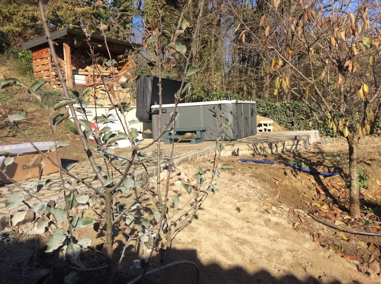 Installation d'un spa Vancouver à Orliénas, autre vue du chantier
