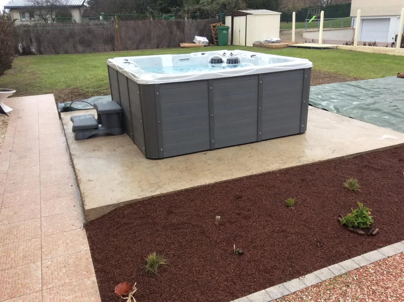 Installation d'un spa Vancouver à Rhinau, autre vue du chantier
