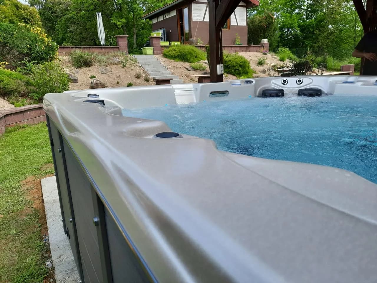 Installation d'un spa Vancouver à Roppentzwiller, autre vue du chantier