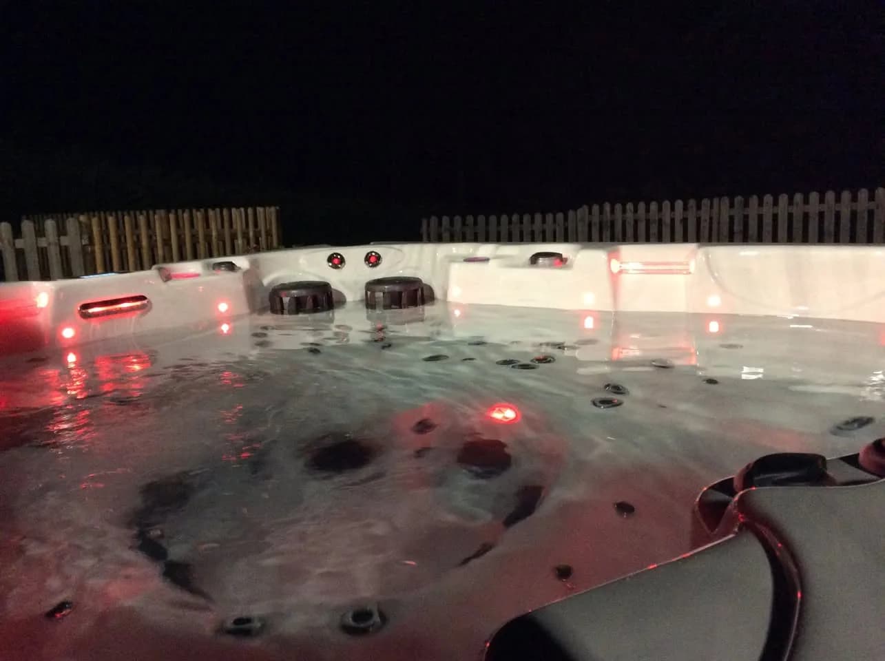 Installation d'un spa Vancouver à Saint-Genest-Malifaux, autre vue du chantier