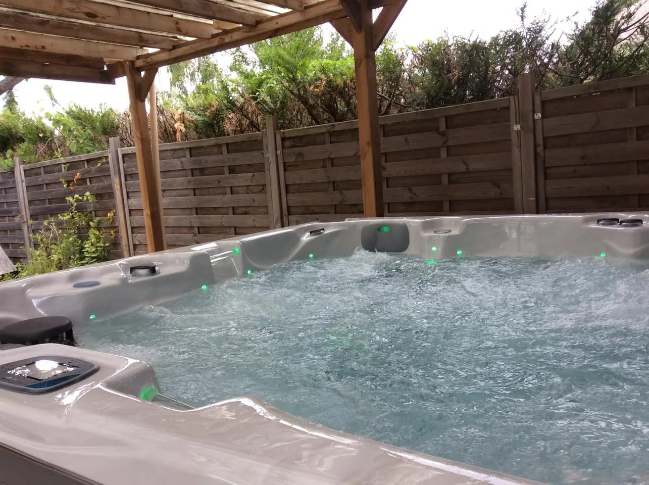 Installation d'un spa Vancouver à Vernouillet, autre vue du chantier