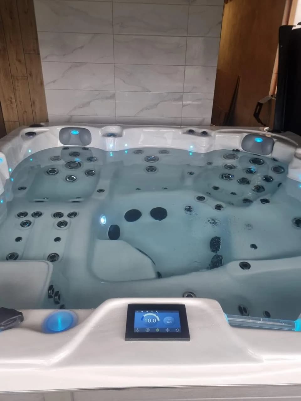 Installation d'un spa Vancouver à Vieux-Ferrette, autre vue du chantier