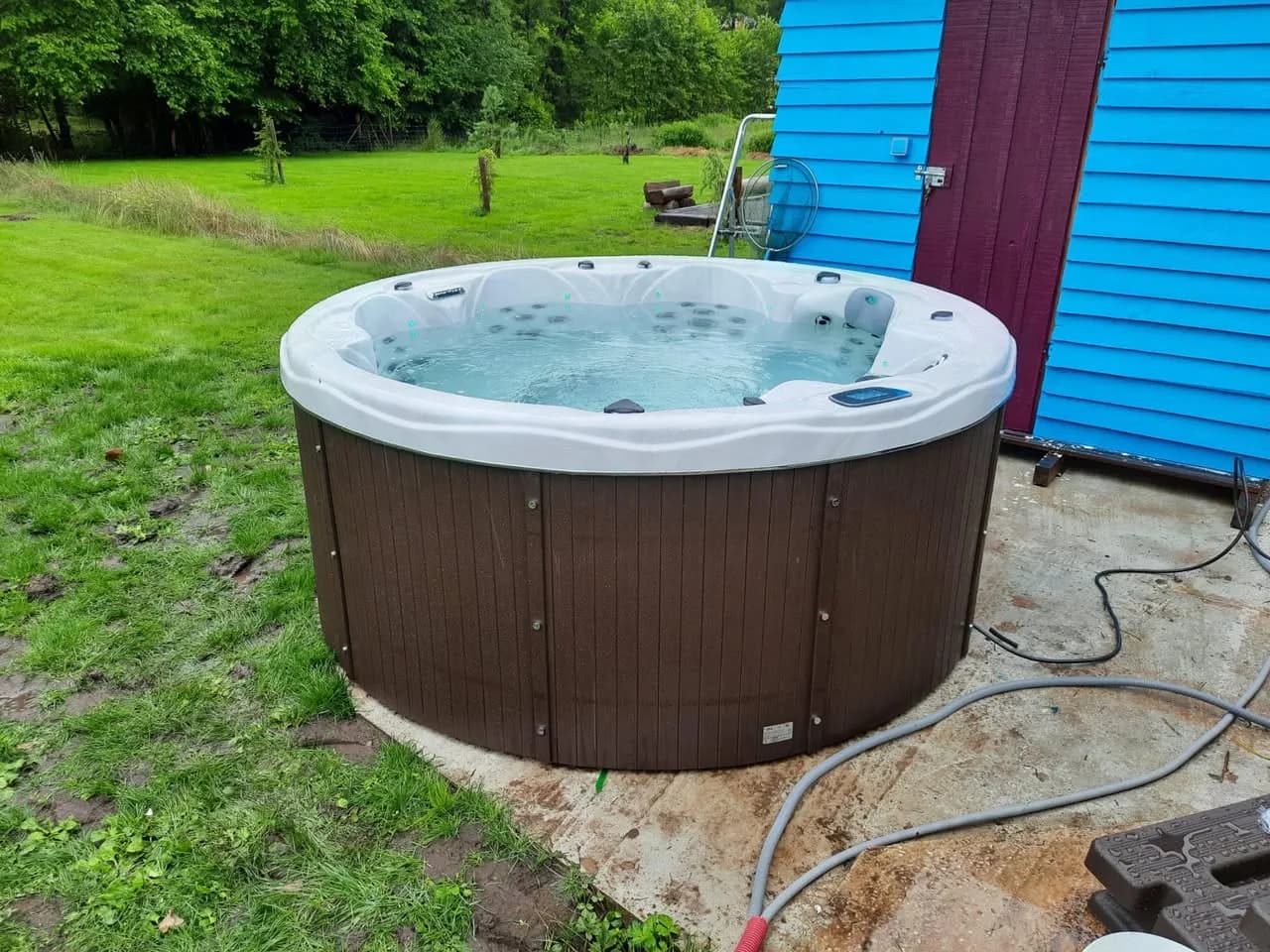 Installation d'un spa Yukon dans les Vosges, autre vue du chantier