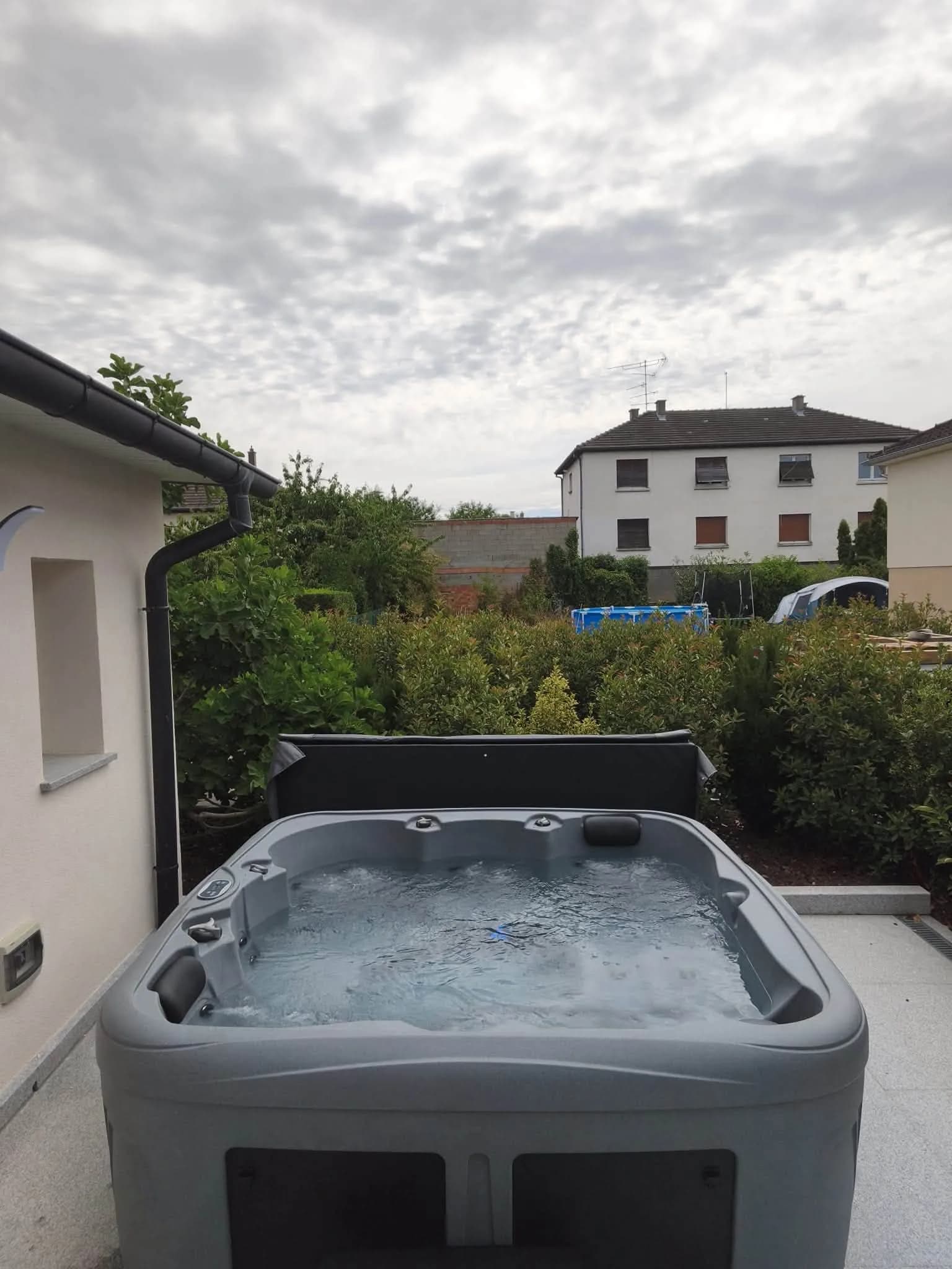Spa Alifax installé à Herrlisheim, autre vue du chantier