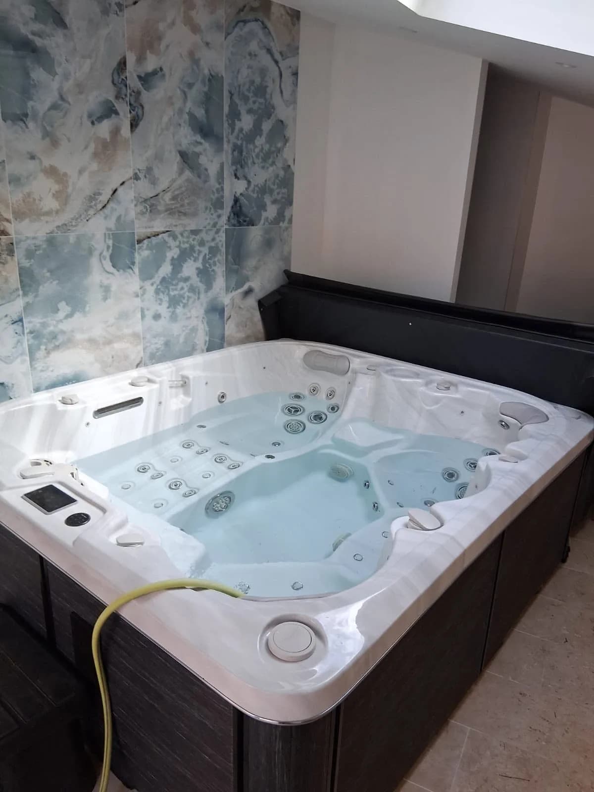 Spa Drøback installé à Eyguieres