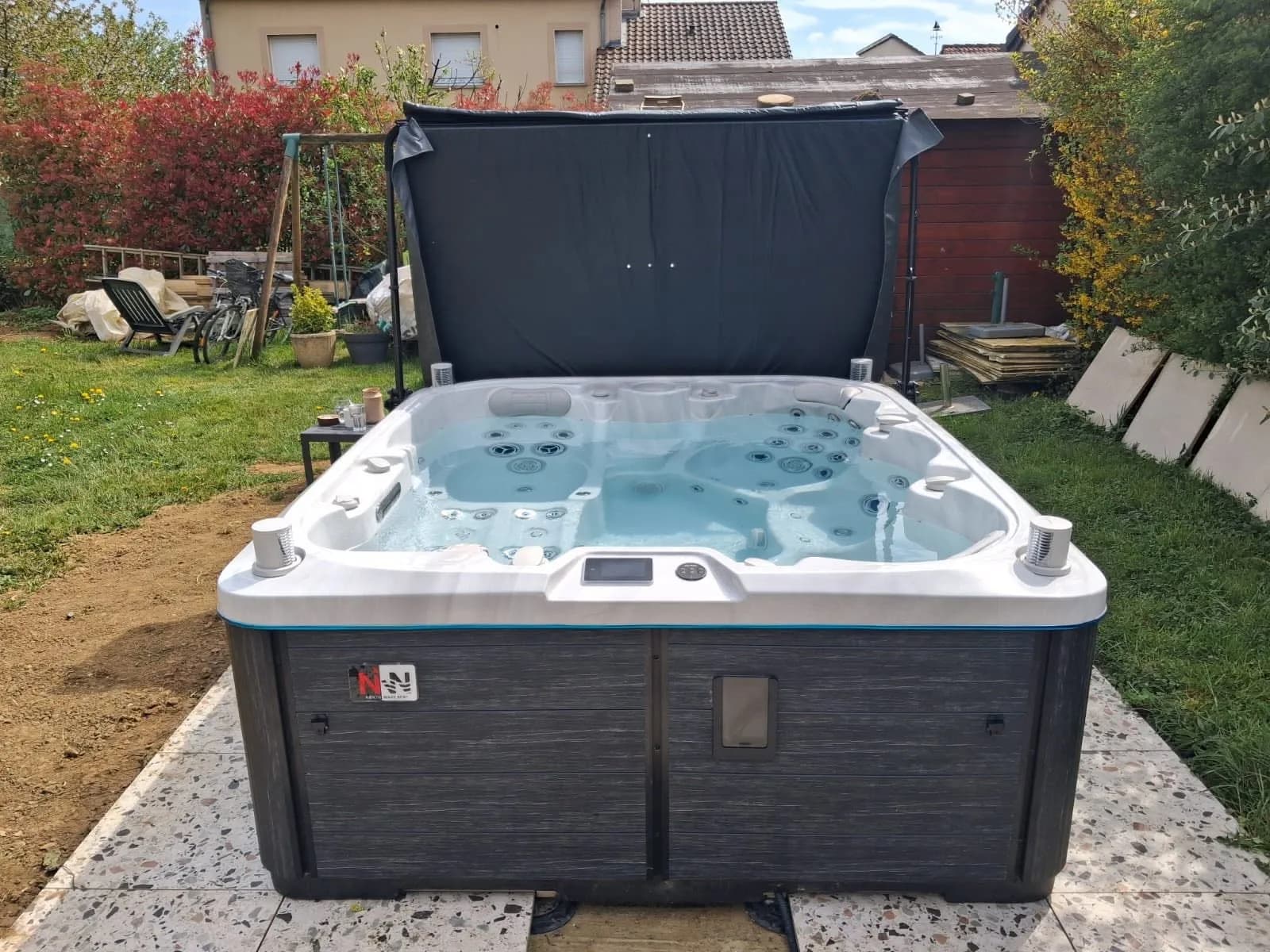 Spa Droback installé à Yutz, autre vue du chantier