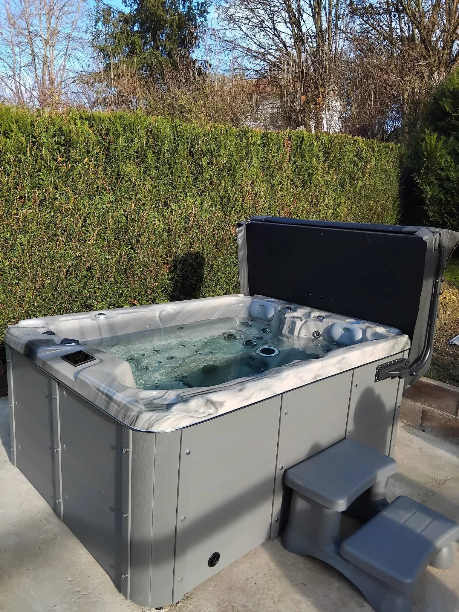 Spa Montana installé à Nomexy, autre vue du chantier