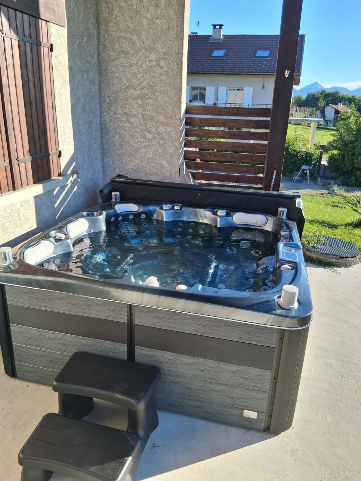 Spa Oppland installé à Flachere
