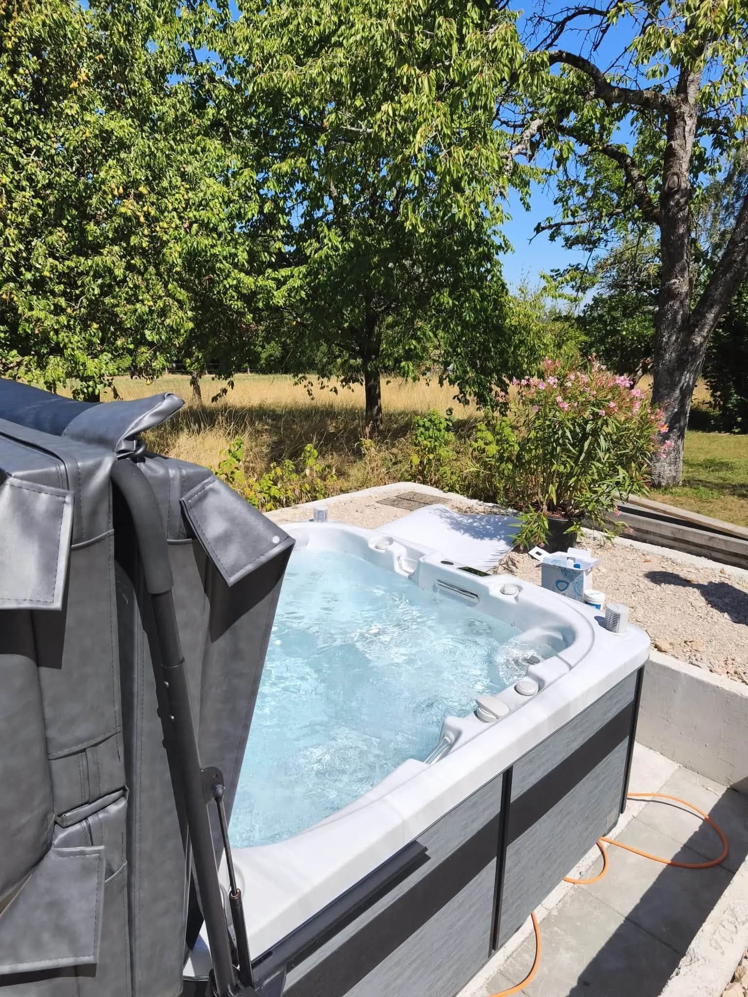 Spa Øppland installé à Levoncourt, autre vue du chantier