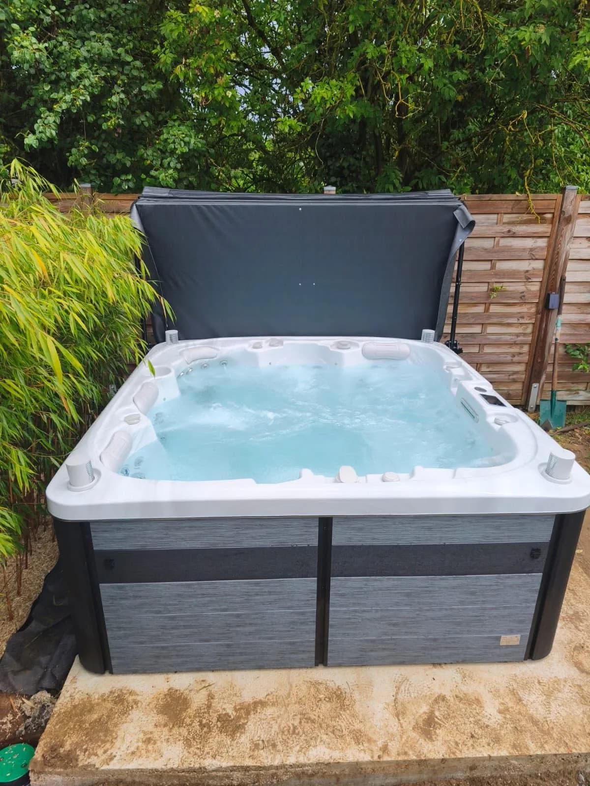 Spa Øppland installé à Maxéville