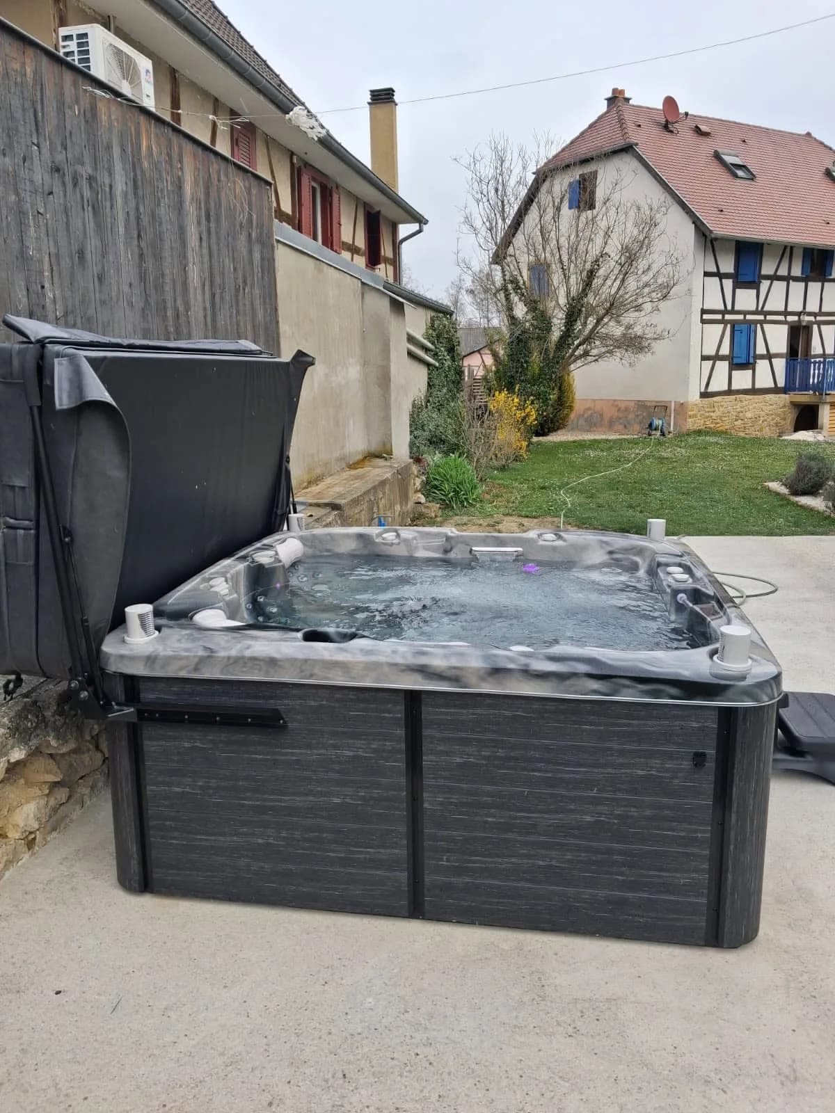 Spa Oppland installé à Tagsdorf, autre vue du chantier