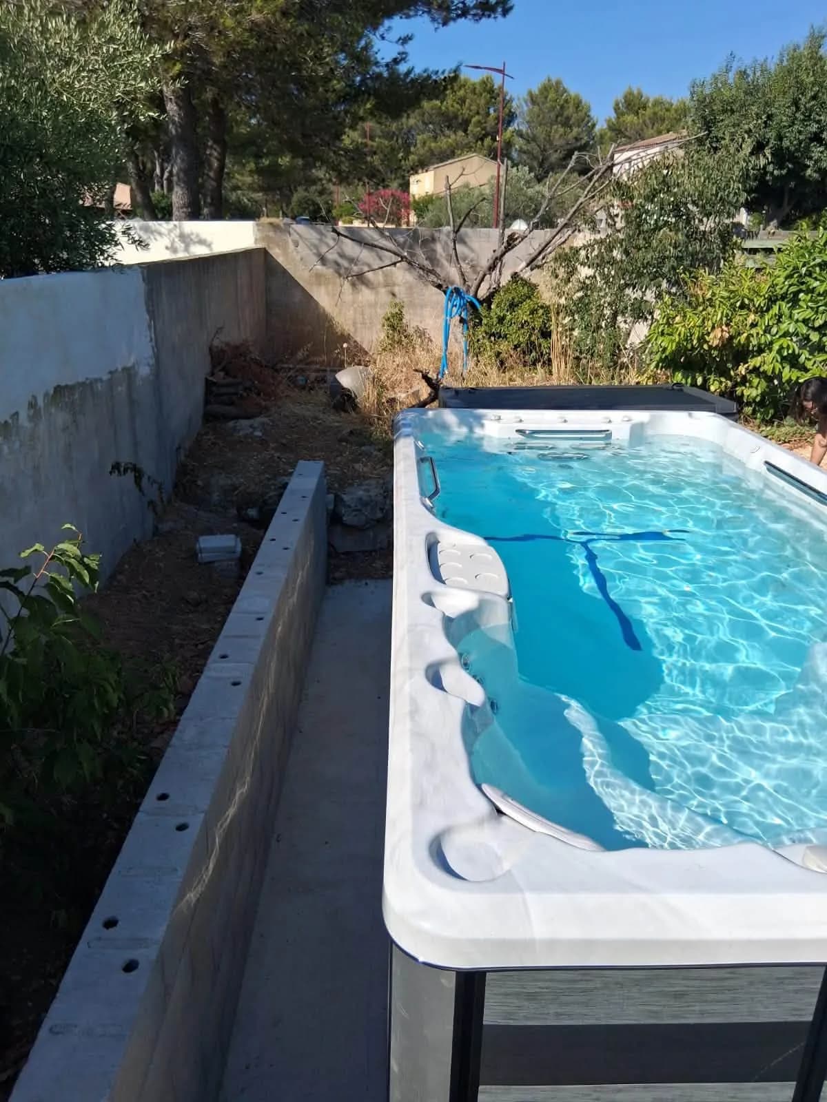 Spa Øxford installé à Carnoux-en-Provence, autre vue du chantier