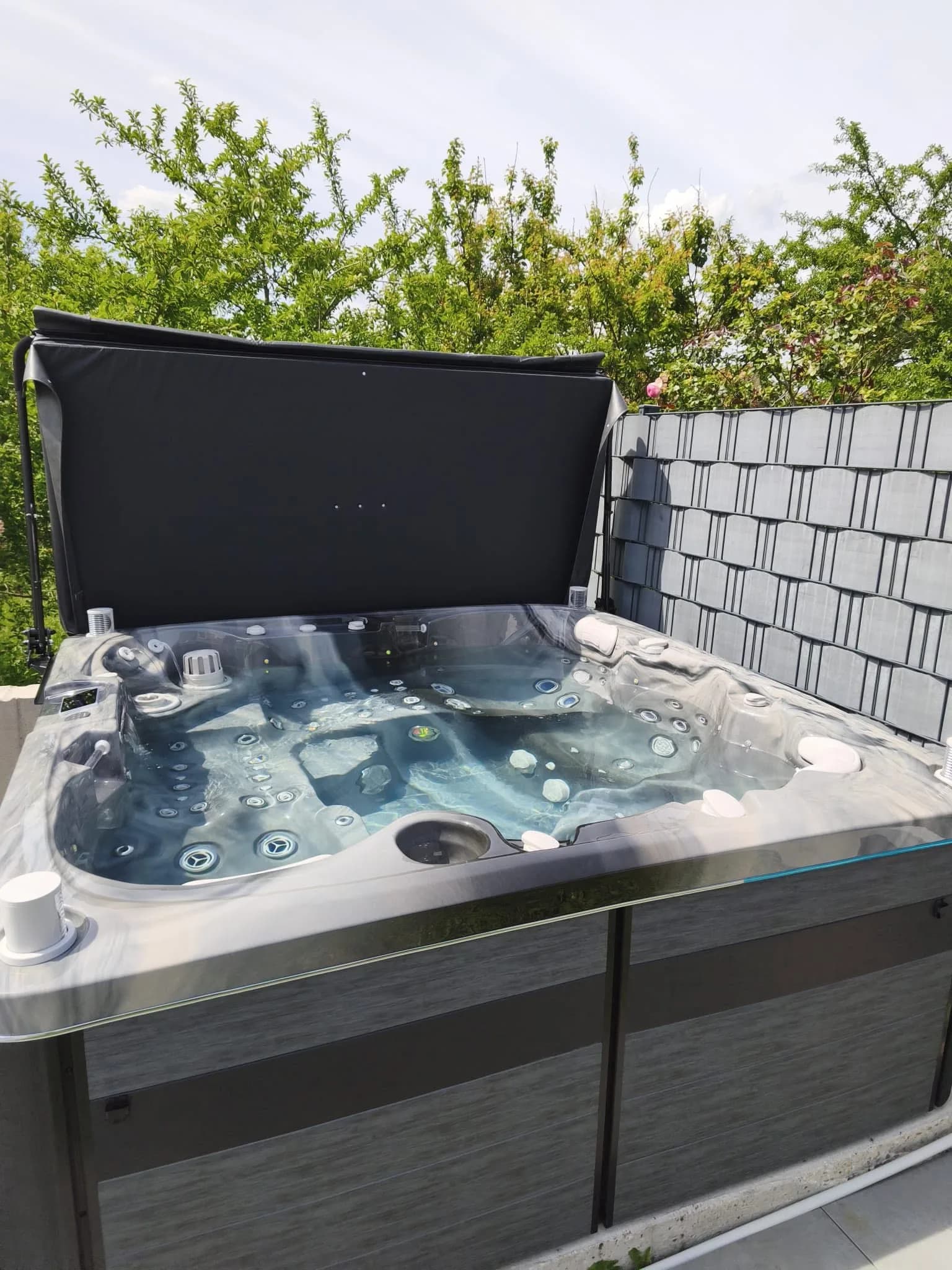 Spa Sølveig installé à Walenheim, autre vue du chantier