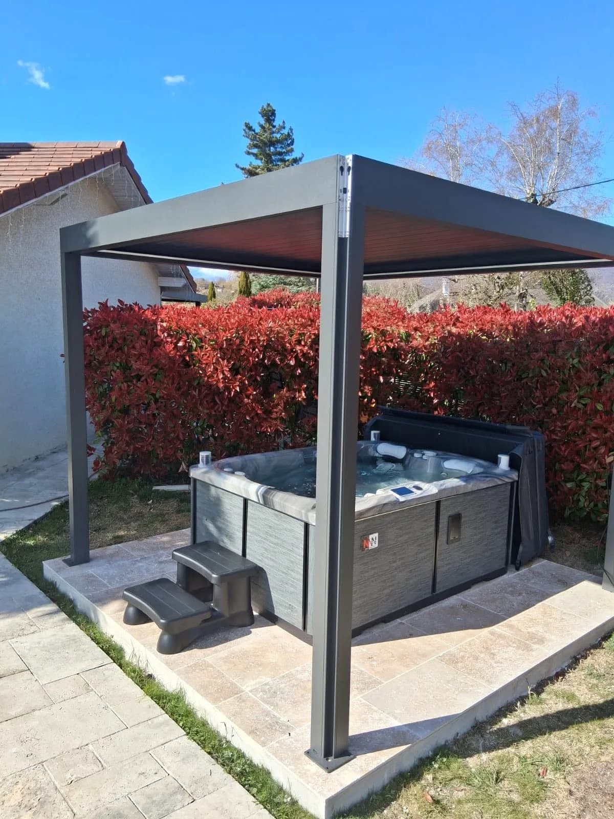 Spa Tonsberg installé à Saint-Cassien