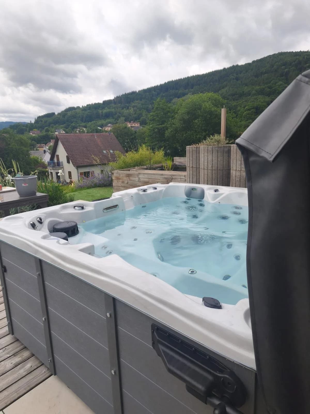 Spa Toronto installé à Schirmeck, autre vue du chantier