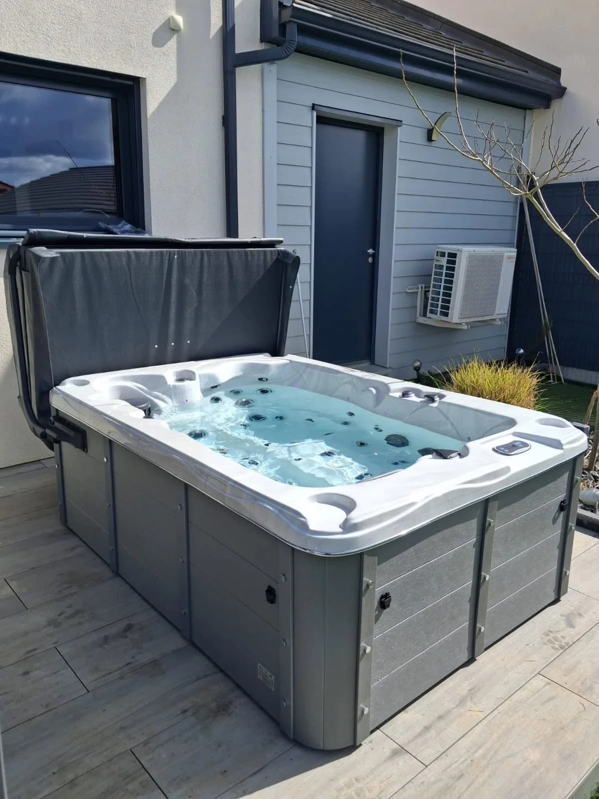 Spa Victoria Duel installé à Mousson